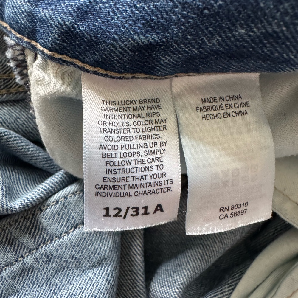 Lucky Brand Blue Ankle Jeans Raw Edge Size 12 - Picture 5 of 5